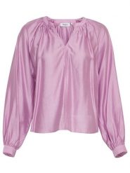 MOSS COPENHAGEN Bluzka "Varsha Romina" w kolorze jasnoróżowym rozmiar: XS. Różowe bluzki damskie Moss Copenhagen, xs, bez wzorów, bez kołnierzyka, bez ramiączek. Za 104.39 zł.