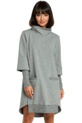 Trapezowa sukienka dresowa z golfem i długim rękawem szara. Szare sukienki damskie Bewear, bez wzorów, z bawełny, bez ramiączek. Za 309.00 zł.