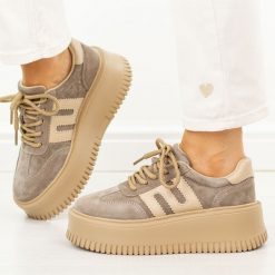 Taupe skórzane półbuty damskie Filippo Dp7111/26. Półbuty damskie Filippo, na jesień, bez wzorów, z dzianiny, z okrągłym noskiem, bez obcasa, na platformie, bez zapięcia. Za 299.00 zł.