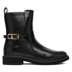 Botki Patrizia Pepe. Czarne botki damskie Patrizia Pepe, bez obcasa, na płaskiej podeszwie, bez zapięcia. Za 659.99 zł.