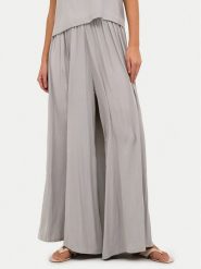 Kaffe Spodnie palazzo Allie 10508761 Szary Relaxed Fit. Szare spodnie materiałowe damskie Kaffe, bez wzorów, z materiału. Za 189.99 zł.