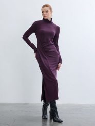 BGN Sukienka w kolorze fioletowym rozmiar: 38. Różowe sukienki damskie BGN, bez wzorów, bez ramiączek. Za 174.02 zł.