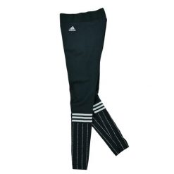 Second life - Legginsy do fitnessu, jogi i biegania dla kobiet - Jak nowy. Czarne legginsy damskie Adidas, s, bez wzorów, do biegania. Za 122.63 zł.