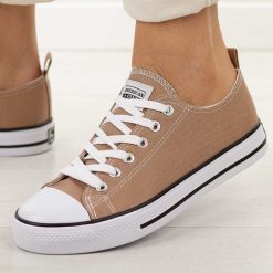 Dk. Beżowe trampki damskie American Club Dsln Lh122. Brązowe trampki damskie American CLUB, bez wzorów, z jeansu, bez zapięcia. Za 99.00 zł.