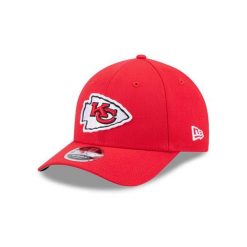 Czapka z daszkiem New Era 9forty Kansas City Chiefs NFL MC OTC. Białe czapki z daszkiem damskie New Era, bez wzorów, z materiału. Za 174.00 zł.