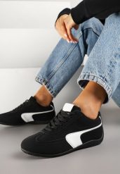 Czarne Sneakersy Typu Klasyczne Tenisówki Zelritia. Czarne obuwie sportowe damskie Renee, z aplikacjami, z jeansu, bez zapięcia. Za 74.99 zł.