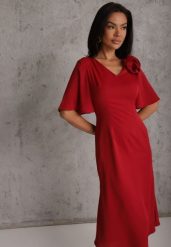 Czerwona Zwiewna Sukienka Wieczorowa VICES z Aplikacją 3D w Kształcie Kwiatu Themira. Czerwone sukienki damskie Renee, z aplikacjami, eleganckie, bez ramiączek. Za 149.99 zł.