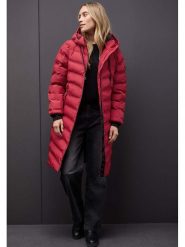 Street One Płaszcz pikowany w kolorze czerwonym rozmiar: 36. Czerwone płaszcze damskie Street One, bez wzorów, bez kaptura. Za 403.15 zł.