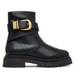 Botki Steve Madden. Czarne botki damskie Steve Madden, bez obcasa, na płaskiej podeszwie, bez zapięcia. Za 509.99 zł.
