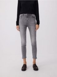 Jeansy slim push up - jasnoszary. Szare jeansy damskie Reserved, z podwyższonym stanem. Za 89.99 zł.