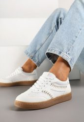 Białe Sneakersy Kultowe Tenisówki z Ozdobnymi Przeszyciami i Tweedem Koriarea. Białe obuwie sportowe damskie Born2be, z jeansu, bez zapięcia, tenisowe. Za 84.99 zł.