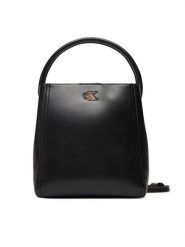 Calvin Klein Torebka Ck Bucket With Strap LV04F3174G Czarny. Czarne torebki klasyczne damskie Calvin Klein, ze skóry, bez dodatków. Za 449.99 zł.