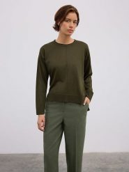 BGN Sweter w kolorze ciemnozielonym rozmiar: 40. Zielone swetry klasyczne damskie BGN, bez kołnierzyka. Za 126.95 zł.