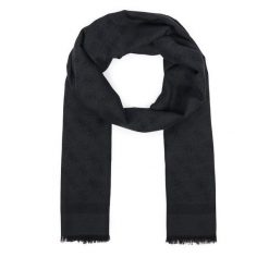 Szal Guess. Szare szaliki damskie Guess, z aplikacjami. Za 194.99 zł.