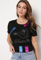 Czarny Bawełniany T-shirt z Krótkim Rękawem Ozdobiony Nadrukiem z Cyrkoniami Abilena. Czarne t-shirty damskie Born2be, l, bez wzorów, z bawełny, bez kołnierzyka. Za 29.99 zł.