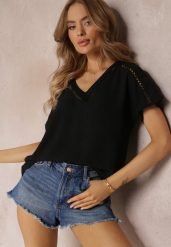 Czarna Rozszerzana Bluzka z Krótkimi Rękawami i Ażurowymi Taśmami Zaylor. Czarne bluzki damskie Renee, l, w ażurowe wzory, bez kołnierzyka, bez ramiączek. Za 54.99 zł.