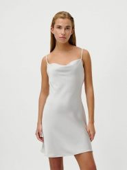 LeGer Sukienka "Letizia" w kolorze srebrnym rozmiar: 40. Szare sukienki damskie LeGer, bez wzorów, bez ramiączek. Za 100.99 zł.