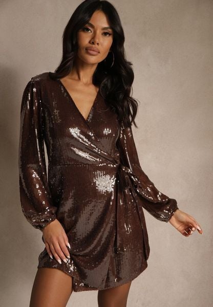 Brązowa Kopertowa Sukienka Zdobiona Cekinami i Wiązaniem w Talii Epravia. Brązowe sukienki damskie Renee, z aplikacjami, eleganckie, bez ramiączek. Za 199.99 zł.