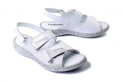 COMFORTABEL 910283-03 weiB, sandały damskie. Białe sandały damskie Comfortabel, bez wzorów, bez obcasa, na płaskiej podeszwie, bez zapięcia. Za 227.92 zł.