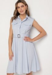 Niebieska Wiskozowa Sukienka Rozkloszowana z Koszulową Górą i Plisami z Paskiem Eviravie. Niebieskie sukienki damskie Born2be, bez wzorów, z wiskozy, eleganckie, bez ramiączek. Za 229.99 zł.