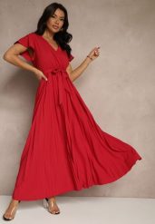 Bordowa Koktajlowa Maxi Sukienka Ozdobiona Plisami z Trójkątnym Dekoltem i Wiązaniem w Talii Phoelia. Czerwone sukienki damskie Renee, bez wzorów, eleganckie, bez ramiączek. W wyprzedaży za 63.99 zł.