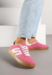 Ciemnoróżowe Sneakersy w Stylu Klasycznych Tenisówek z Ozdobnymi Przeszyciami Nartewia. Czerwone obuwie sportowe damskie Born2be, z jeansu, bez zapięcia, tenisowe. Za 89.99 zł.