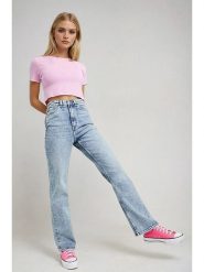 Monki Dżinsy - Regular fit - w kolorze błękitnym rozmiar: W31. Niebieskie jeansy damskie Monki, z podwyższonym stanem. Za 60.99 zł.