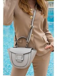 Maison héritage PARIS Skórzana torebka "Mini Votti" w kolorze szarym - 33 x 17,5 x 8,5 cm rozmiar: onesize. Szare torebki klasyczne damskie maison héritage PARIS, z materiału, przez ramię, bez dodatków. Za 369.99 zł.