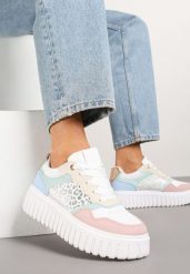 Biało-Różowe Sneakersy na Grubej Tłoczonej Podeszwie z Perforacją i Panterką Odivila. Białe obuwie sportowe damskie Born2be, z jeansu, bez zapięcia. Za 89.99 zł.