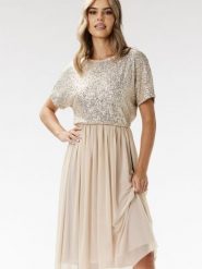 Sukienka Model A689 Beige - awama. Brązowe sukienki damskie Awama, bez wzorów, z elastanu, eleganckie, bez ramiączek. Za 356.58 zł.