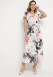 Biało-Czarna Sukienka w Kwiaty o Kopertowym Kroju z Wiązanym Paskiem Redanae. Czarne sukienki damskie Born2be, bez wzorów, eleganckie, bez ramiączek. Za 119.99 zł.