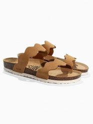 BACKSUN Skórzane klapki "Sechura" w kolorze jasnobrązowym rozmiar: 42. Brązowe klapki damskie Backsun, bez wzorów, z otwartym noskiem, bez obcasa, bez zapięcia. Za 130.99 zł.