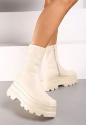 Beżowe Botki Workery na Grubej Podeszwie z Dopasowaną Cholewką Zapinane na Suwak Queniefra. Brązowe botki damskie Born2be, z jeansu, eleganckie, z okrągłym noskiem, bez obcasa, na obcasie, bez zapięcia. Za 169.99 zł.
