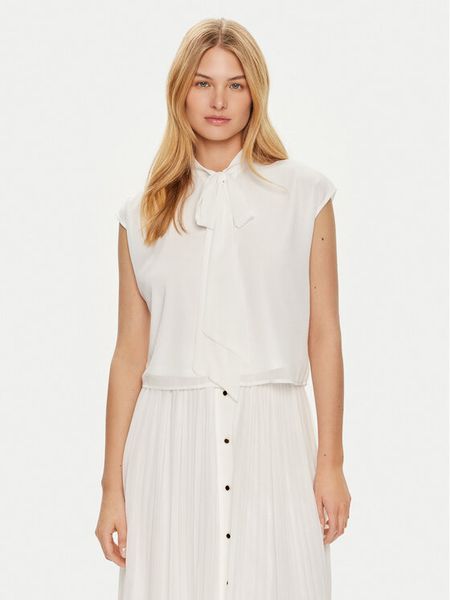 Vila Bluzka Yasmin 14102200 Biały Regular Fit. Białe bluzki damskie Vila, bez wzorów, z syntetyku, bez kołnierzyka, bez ramiączek. Za 109.99 zł.