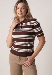 Brązowy T-shirt Typu Polo z Wiskozą Ozdobiony Guzikami i Paskami Esefia. Brązowe t-shirty damskie Born2be, m, bez wzorów, z jeansu, bez kołnierzyka. Za 119.99 zł.