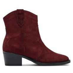 Kowbojki Tamaris. Czerwone botki damskie Tamaris, bez obcasa, na słupku, bez zapięcia. Za 459.99 zł.