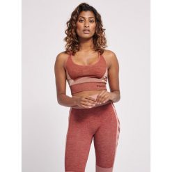 Stanik fitness cardio Hummel hmlClea. Czerwone biustonosze sportowe damskie Hummel, bez wzorów. Za 161.50 zł.