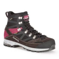 Buty trekkingowe Aku Trekker Pro GORE-TEX W 847374 czarne. Czarne obuwie trekkingowe damskie z gore-texu, bez zapięcia. Za 978.14 zł.