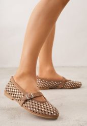 Brązowe Ażurowe Balerinki z Paskiem z Klamerką i Cyrkoniami Feanoene. Brązowe balerinki damskie Born2be, w ażurowe wzory, z jeansu. Za 99.99 zł.