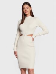 Guess Sukienka dzianinowa W3RK26 Z2YN2 Écru Slim Fit. Sukienki damskie Guess, z aplikacjami, z dzianiny, bez ramiączek. Za 349.99 zł.