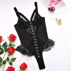 Body z haftem na specjalne okazje Kujtesa. Czarne body i gorsety Intica, bez wzorów, z materiału. Za 119.00 zł.