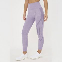 Legginsy fitness damskie leslie liliowe. Czerwone legginsy damskie LEGEA, bez wzorów, z elastanu. W wyprzedaży za 97.00 zł.