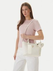 Guess Torebka J6GZ37 WR200 Écru. Białe torebki klasyczne damskie Guess, ze skóry, bez dodatków. Za 269.99 zł.