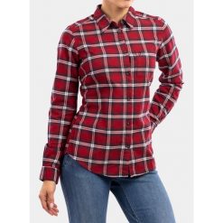 Koszula flanelowa damska Fjallraven Ovik Flannel Shirt. Czerwone koszule damskie Fjällräven, bez wzorów, casualowe, bez kołnierzyka, bez ramiączek. Za 408.99 zł.