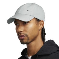 Czapka Z Daszkiem Unisex Dla Dorosłych DF Club. Szare czapki z daszkiem damskie Nike, bez wzorów. Za 163.99 zł.