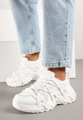 Białe Sneakersy na Grubej Podeszwie z Geometrycznym Wzorem i Cyrkoniami Lavinoria. Białe obuwie sportowe damskie Born2be, z jeansu, bez zapięcia. Za 109.99 zł.