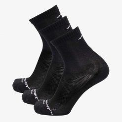 Skarpetki do biegania Swedemount Bamboo Running Socks 3-pack szybkoschnące. Czarne skarpetki damskie SWEDEMOUNT, bez wzorów, z tkaniny. Za 59.99 zł.