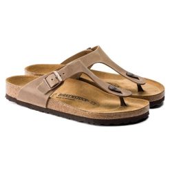 Damskie japonki Birkenstock Gizeh Oiled Leather brązowe wąskie 943813. Brązowe klapki damskie Birkenstock, bez wzorów, z materiału, bez obcasa, bez zapięcia. Za 569.45 zł.