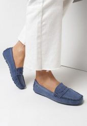 Niebieskie Mokasyny Euthophai. Niebieskie mokasyny damskie Born2be, ze skóry, bez obcasa. Za 99.99 zł.