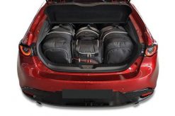 Torby Do Bagażnika Mazda 3 Hatchback 2018+ 4Szt Kjust. Czarne torby podróżne KJUST, bez wzorów, z kauczuku. Za 1,203.00 zł.